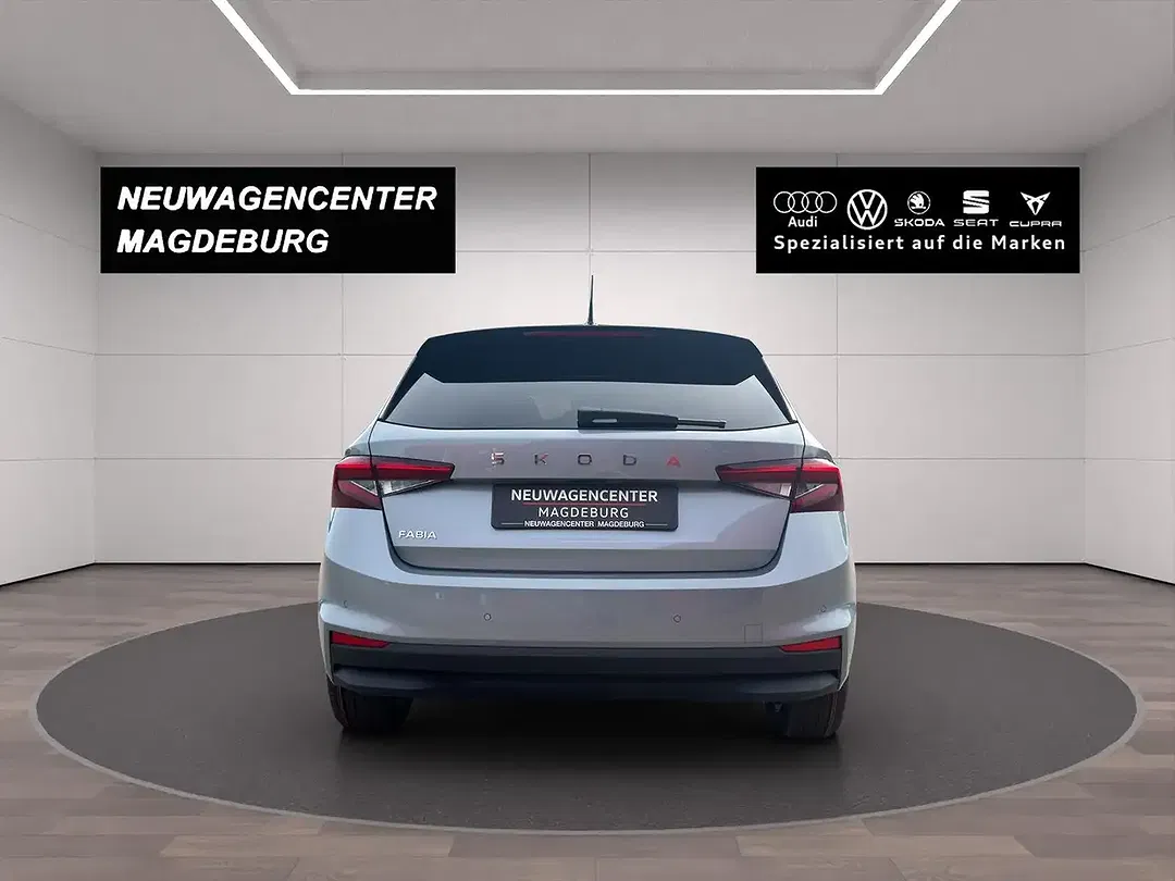 Skoda Fabia - Thumbnail 5