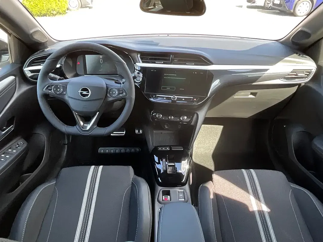 Opel Corsa - Thumbnail 9