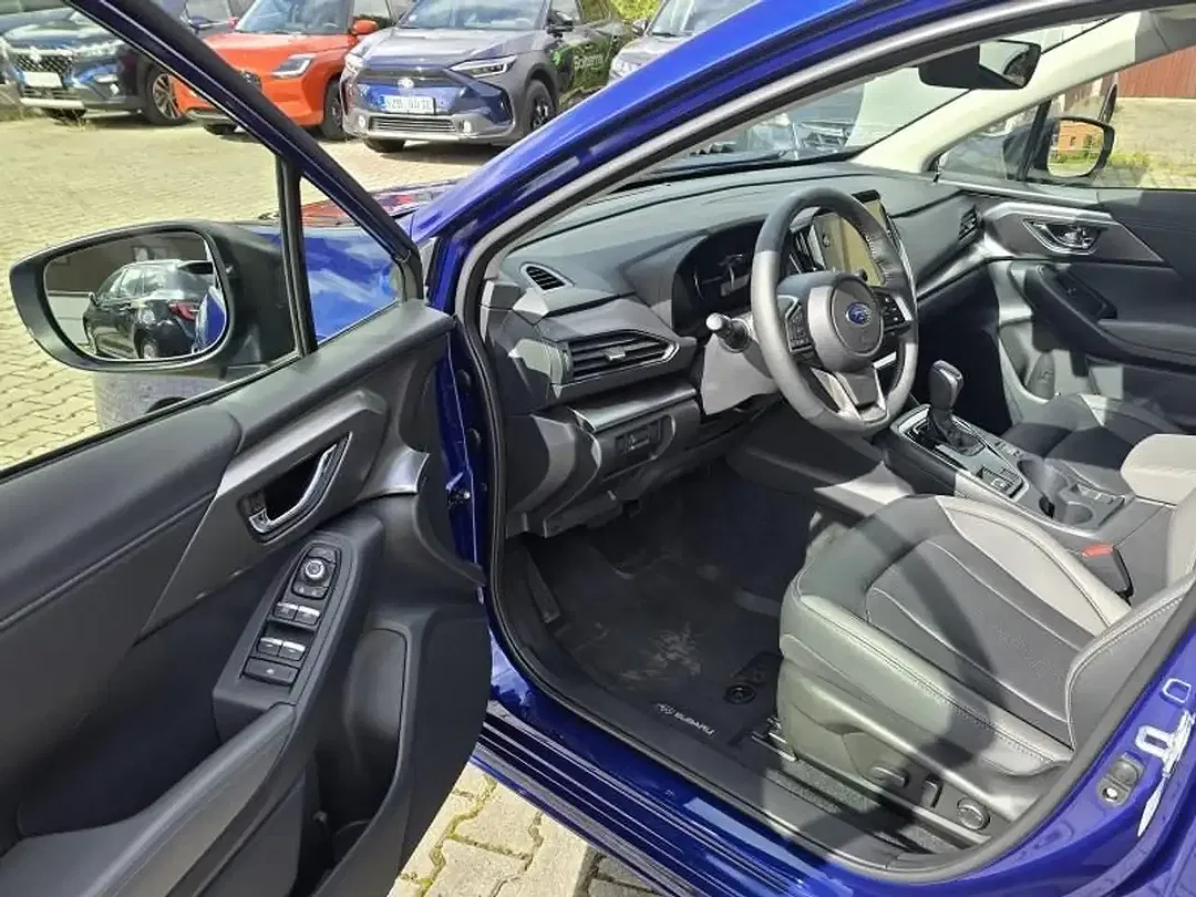 Subaru Impreza - Thumbnail 7