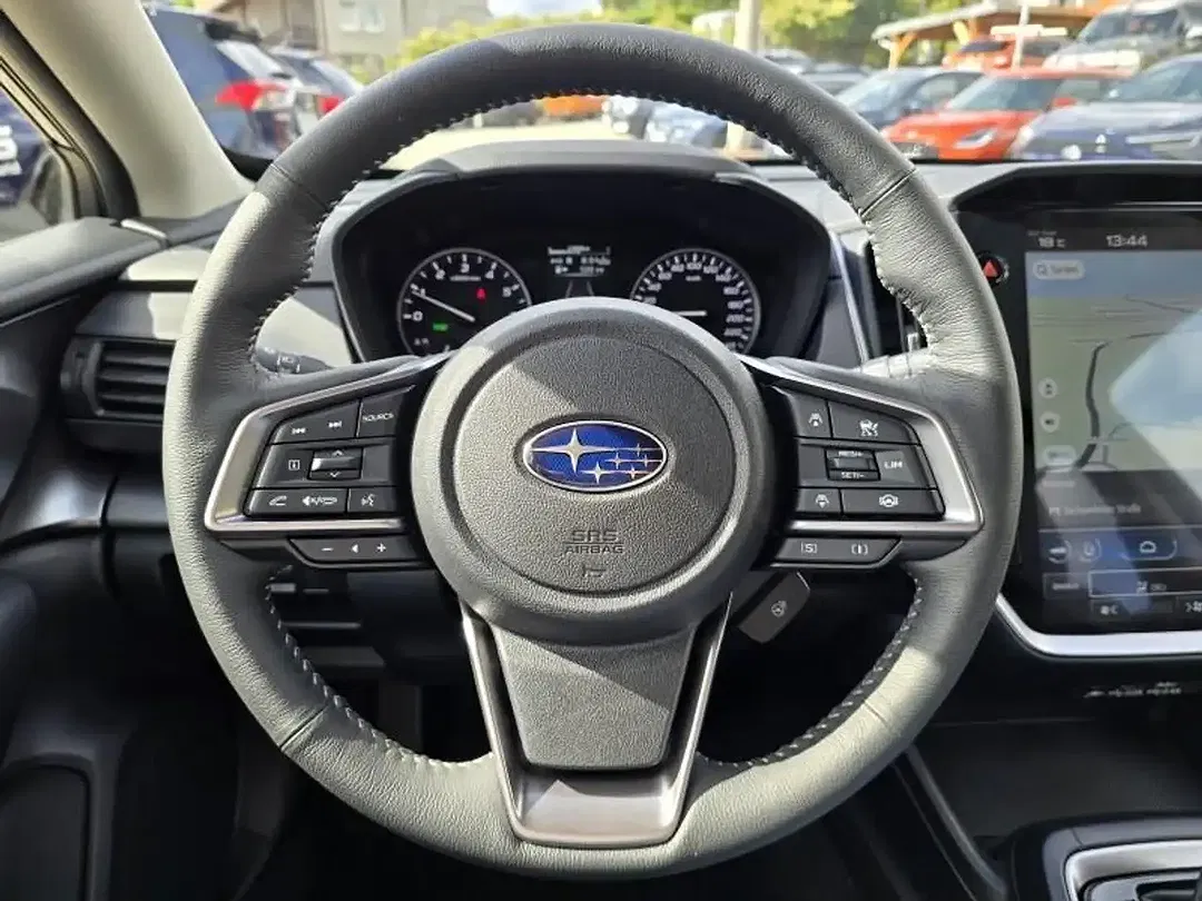 Subaru Impreza - Thumbnail 9