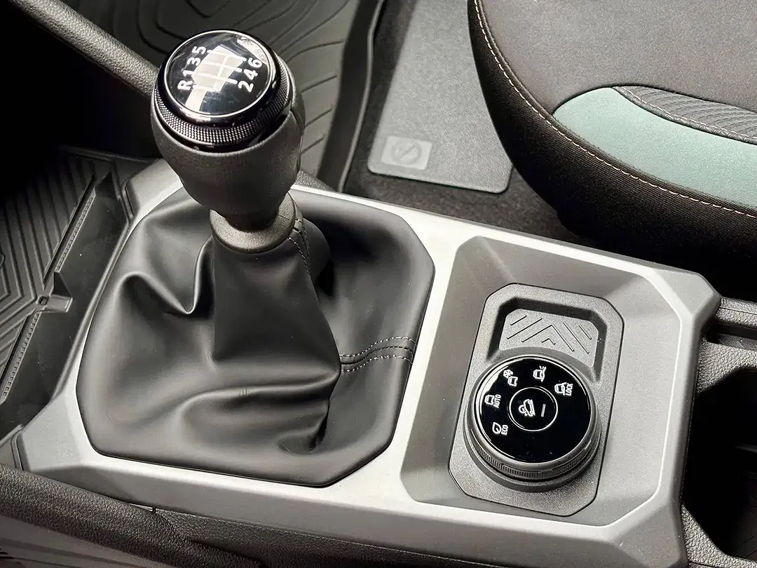 Dacia Duster - Thumbnail 8