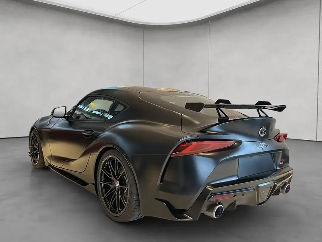 Toyota Supra - Thumbnail 3