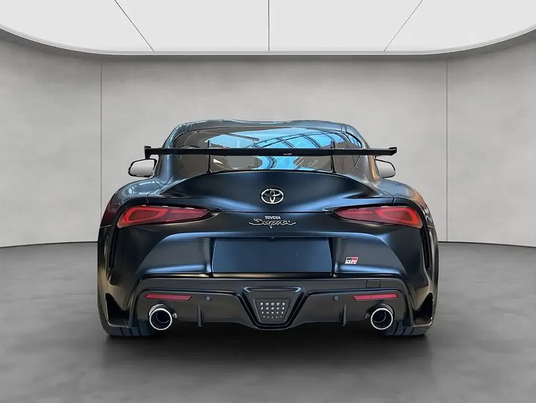 Toyota Supra - Thumbnail 4