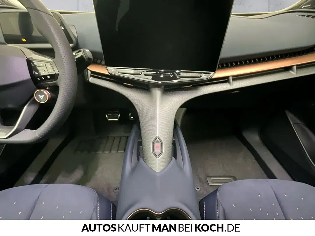 CUPRA Tavascan - Thumbnail 9