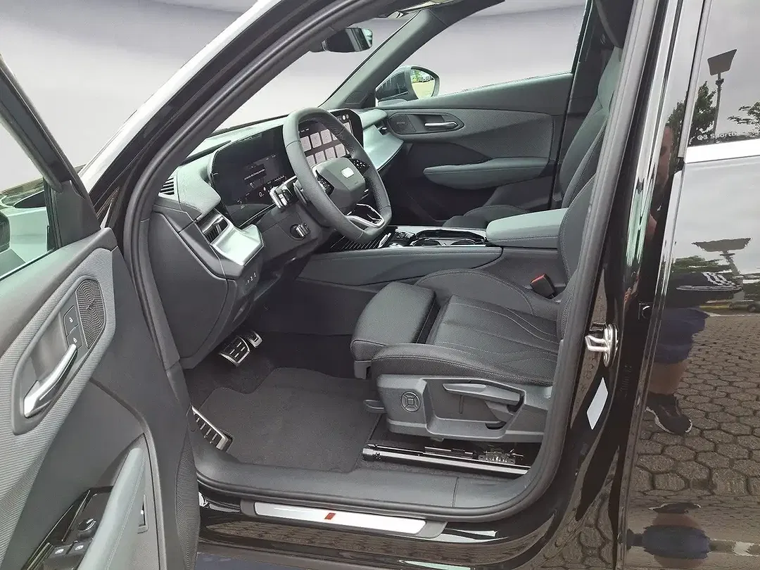 Audi Q3 - Thumbnail 7