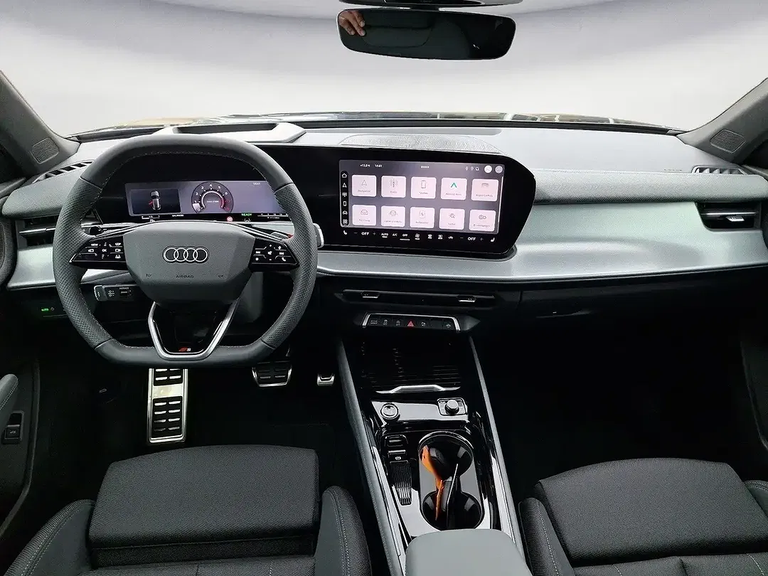 Audi Q3 - Thumbnail 8