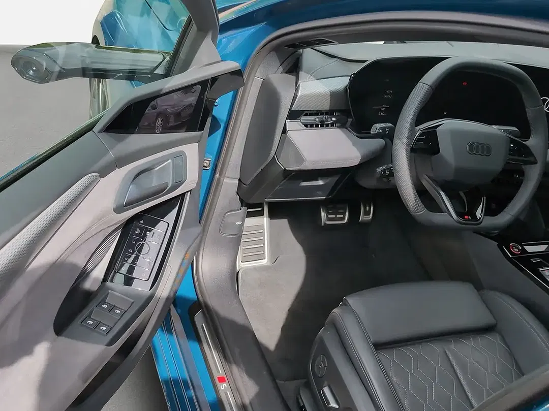 Audi S6 e-tron - Thumbnail 15