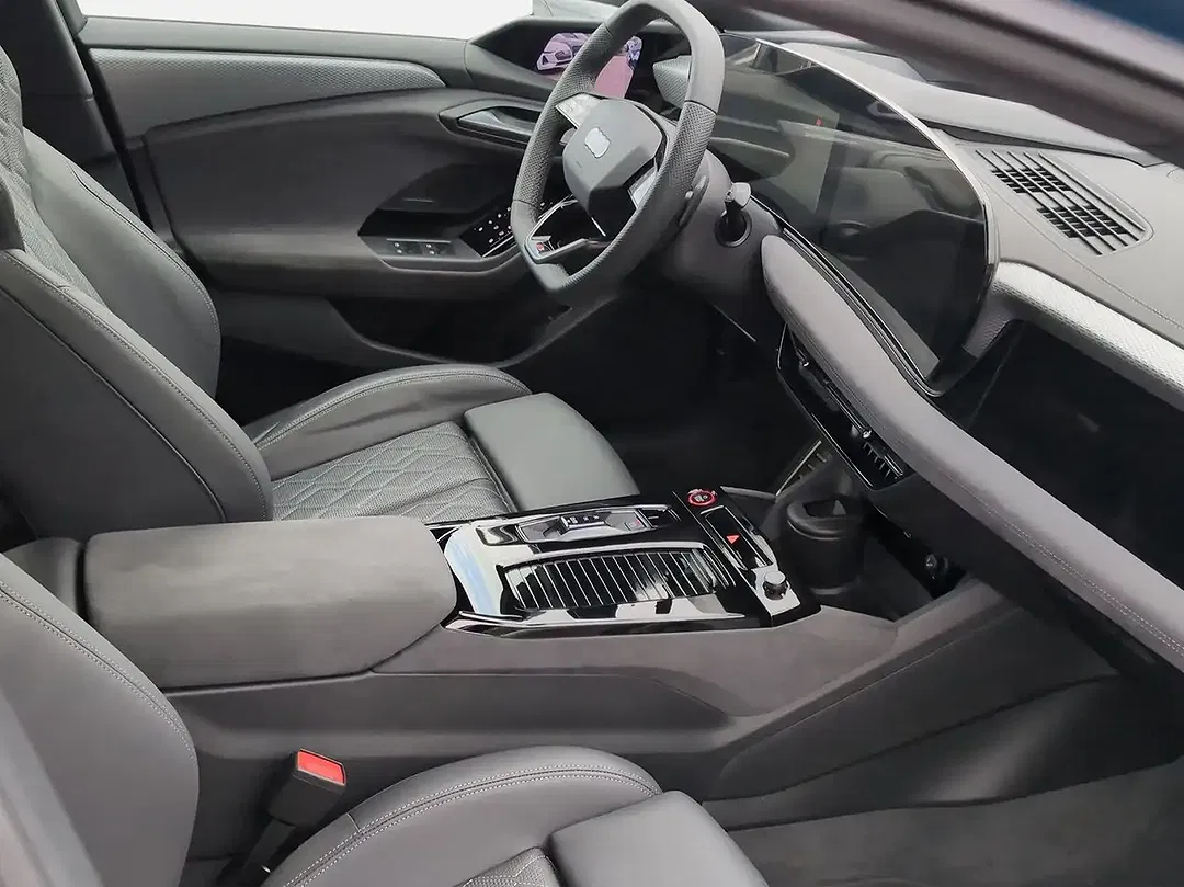 Audi S6 e-tron - Thumbnail 4