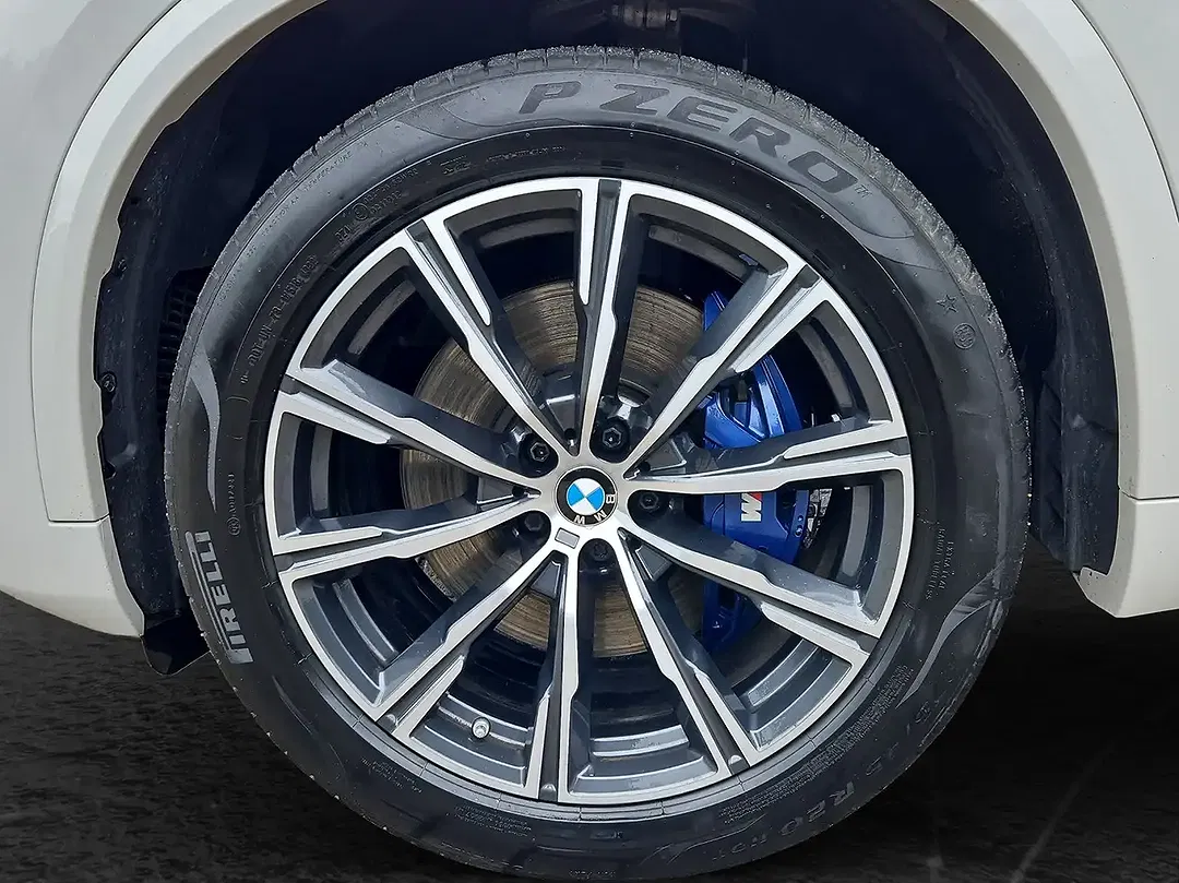 BMW X5 - Thumbnail 4