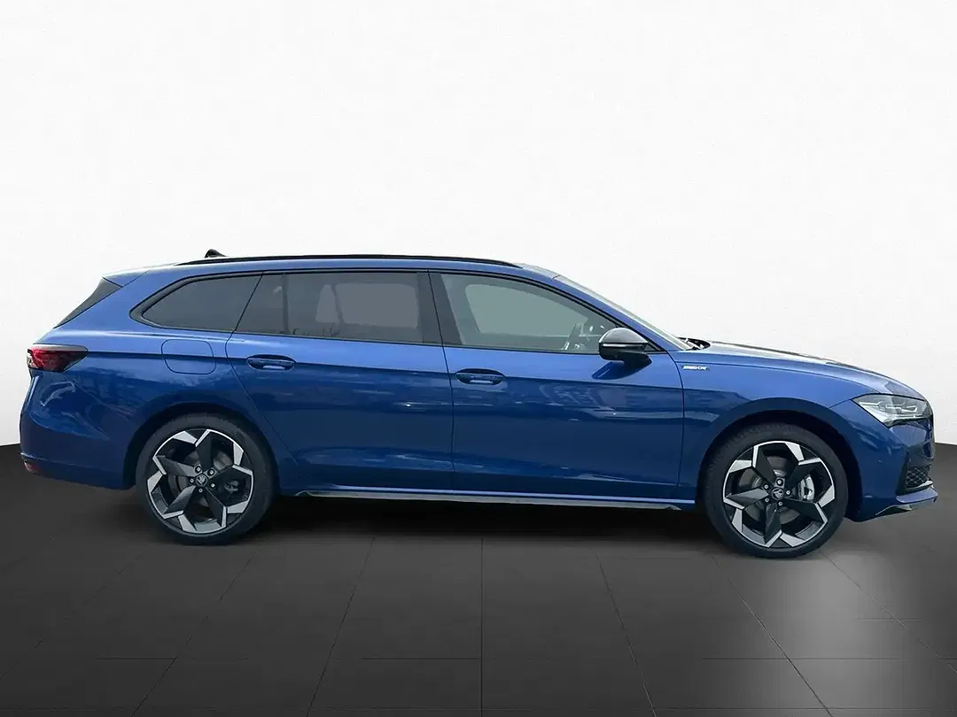 Skoda Superb - Thumbnail 6