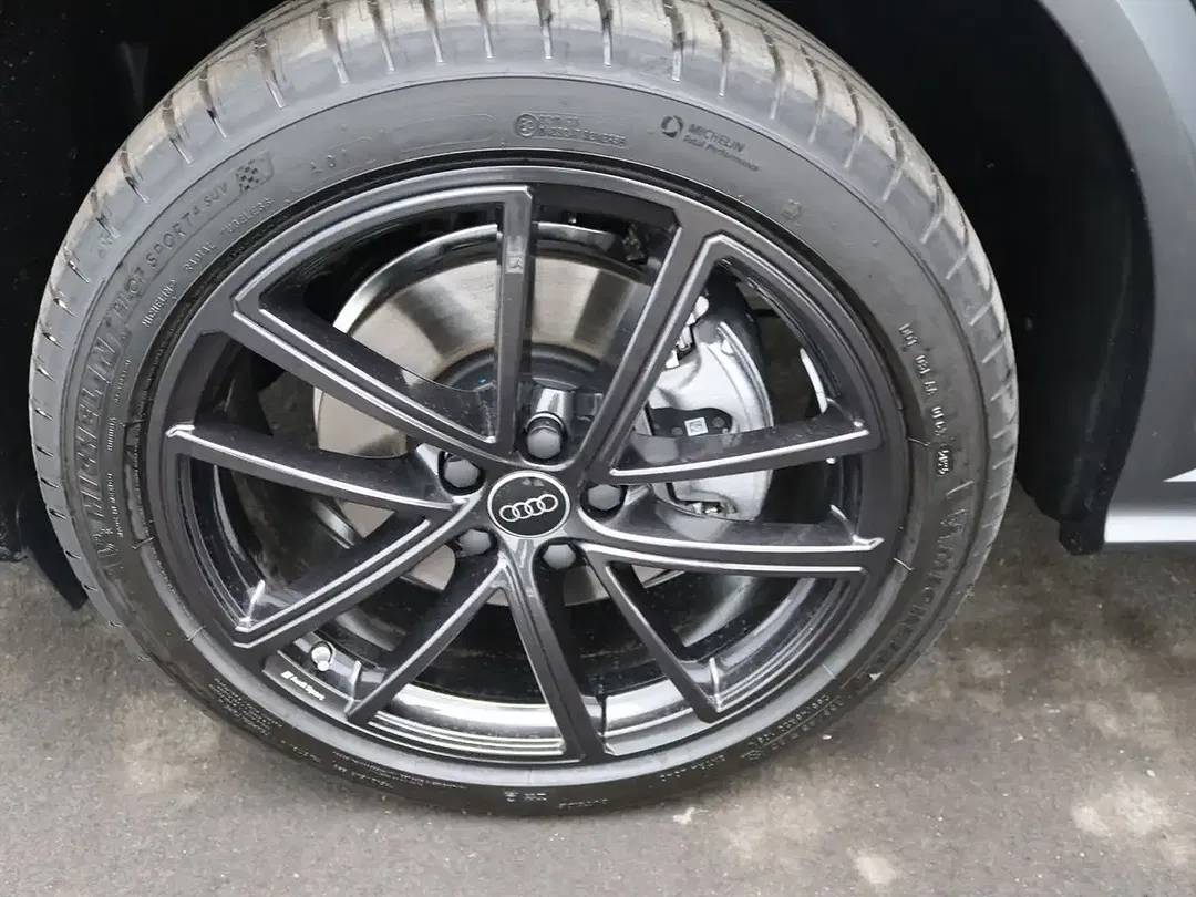 Audi Q5 - Thumbnail 14