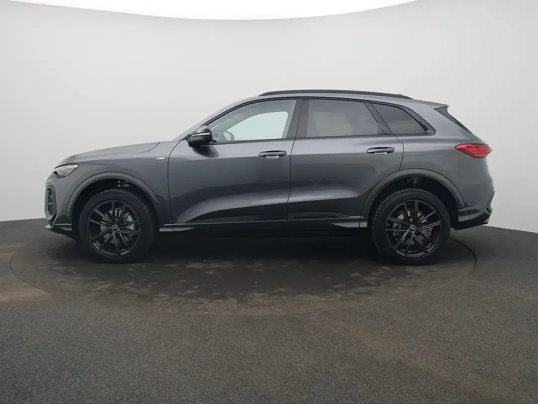 Audi Q5 - Thumbnail 2