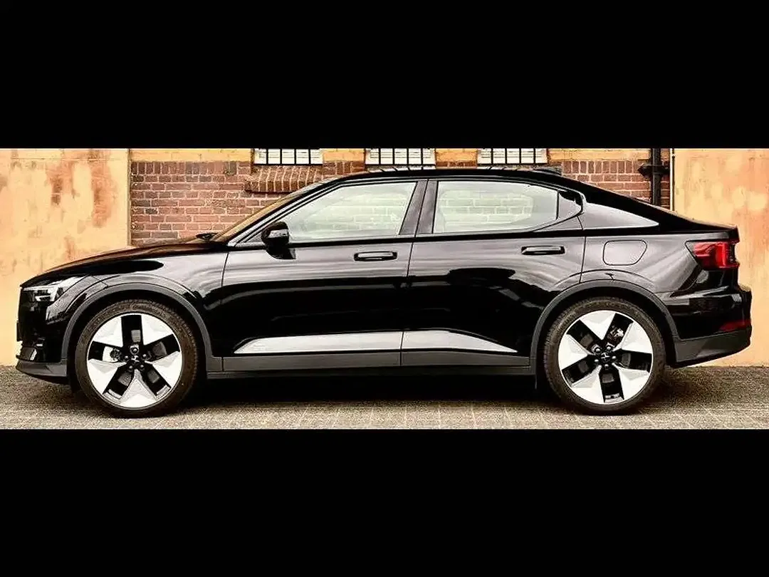 Polestar 2 - Thumbnail 3