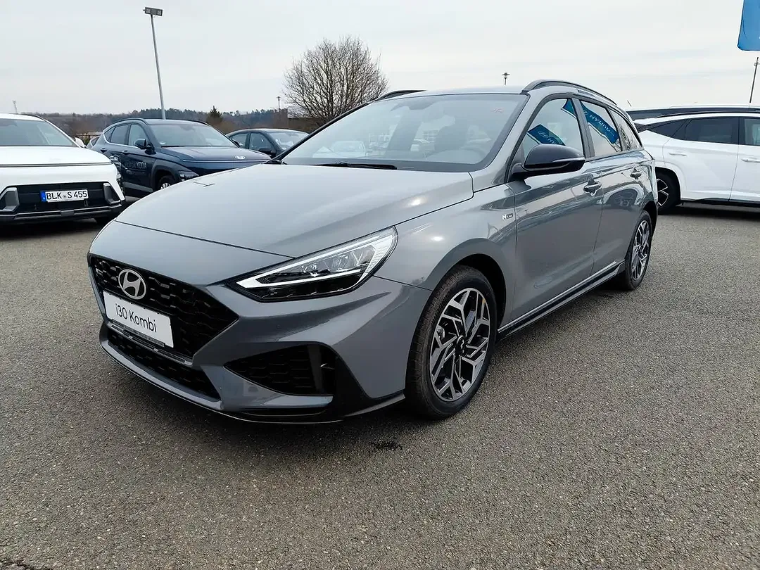 Hyundai i30 - Thumbnail 1