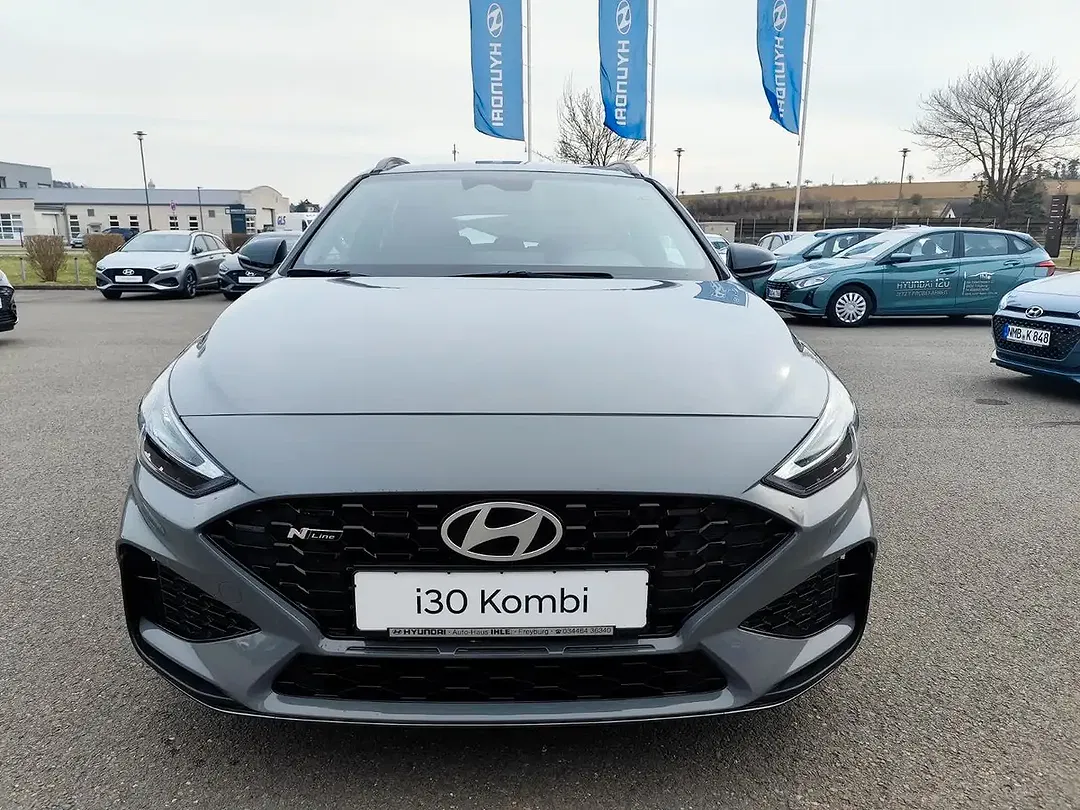 Hyundai i30 - Thumbnail 3