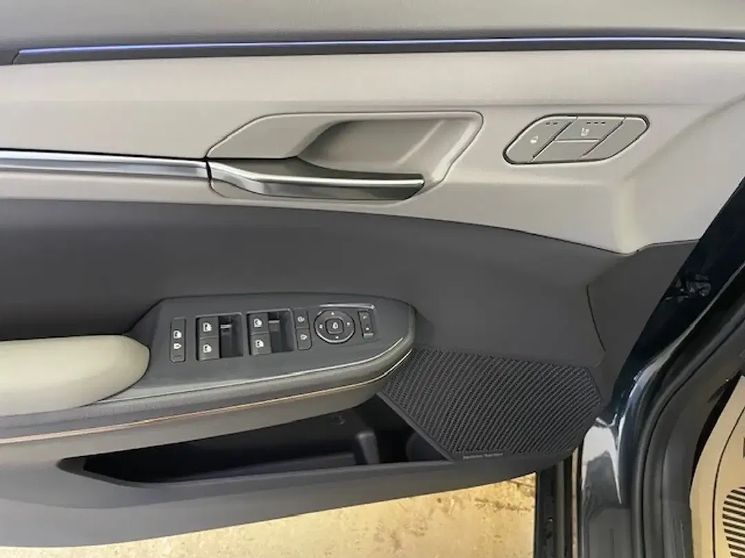 Kia EV5 - Thumbnail 8