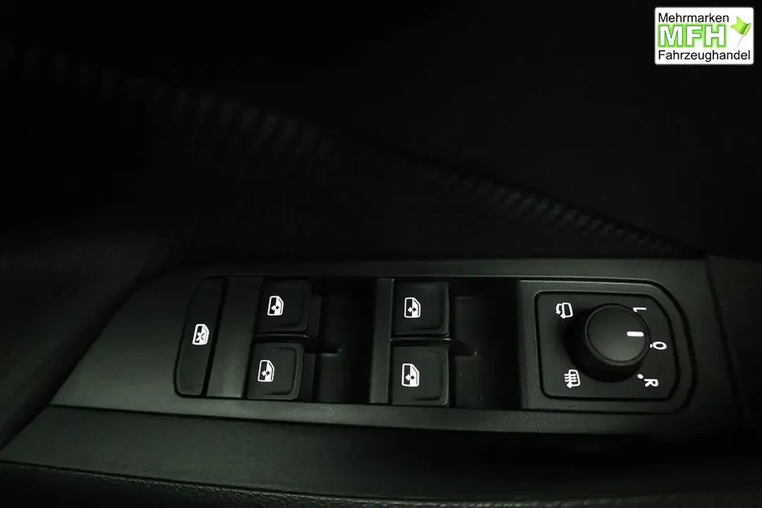 Skoda Scala - Thumbnail 7