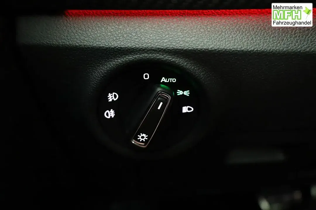Skoda Scala - Thumbnail 8