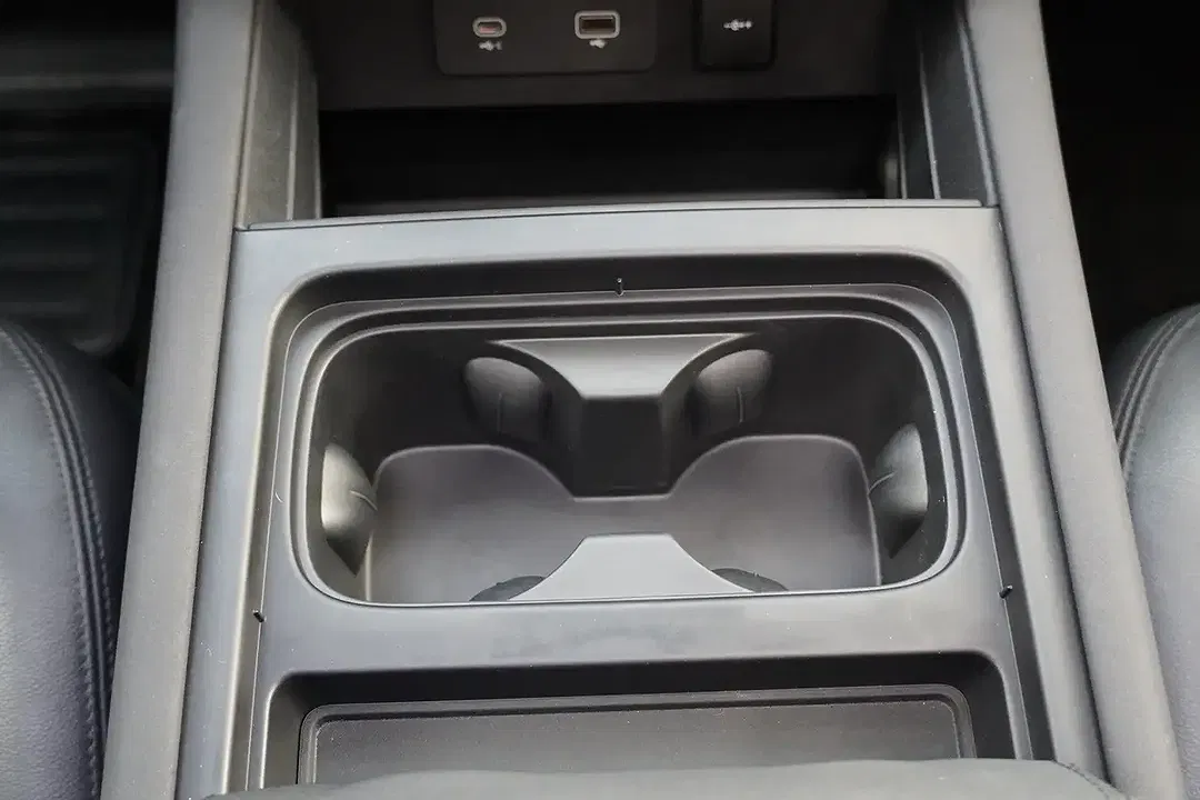 Land Rover Defender - Thumbnail 41