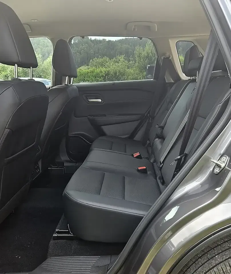 Nissan X-Trail - Thumbnail 9
