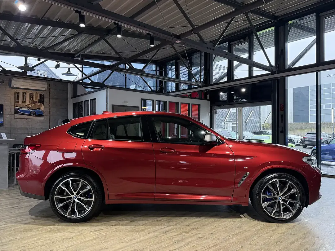 BMW X4 M - Thumbnail 4