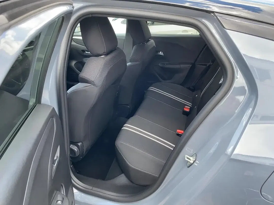 Opel Corsa - Thumbnail 10