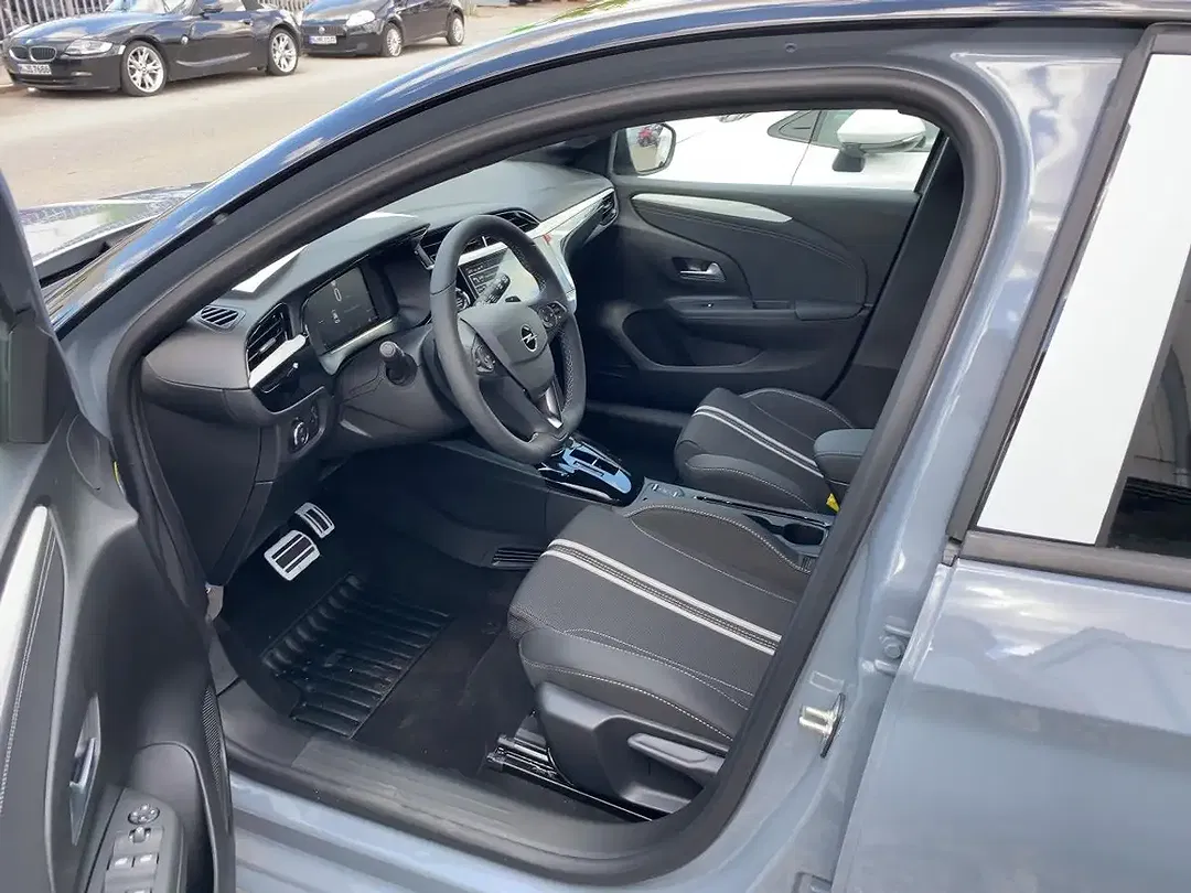 Opel Corsa - Thumbnail 9