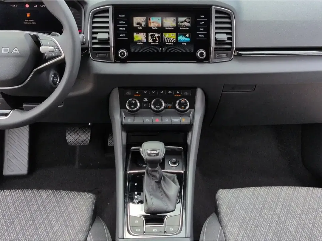 Skoda Karoq - Thumbnail 6