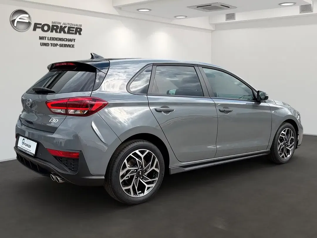 Hyundai i30 - Thumbnail 3