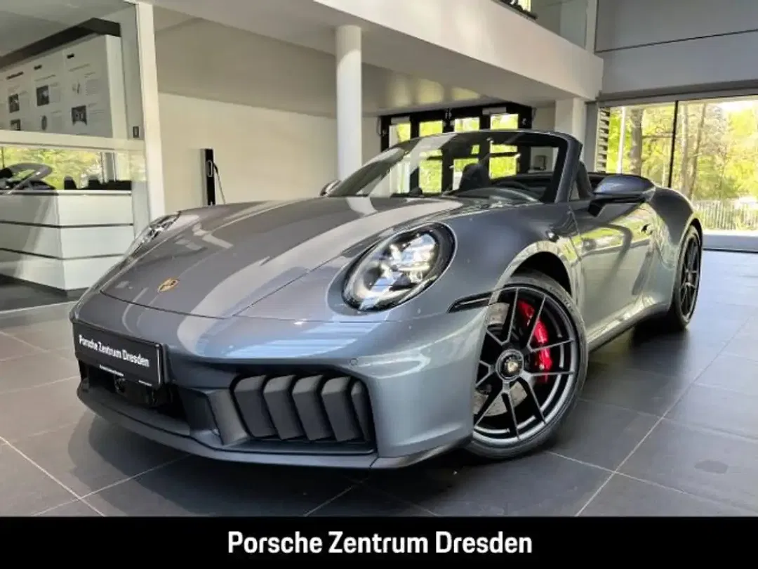 Porsche 992 - Thumbnail 9