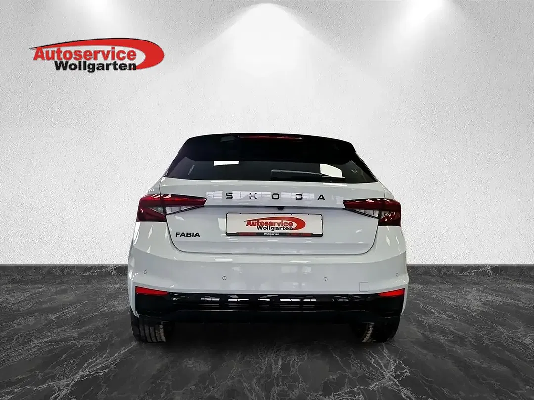 Skoda Fabia - Thumbnail 4