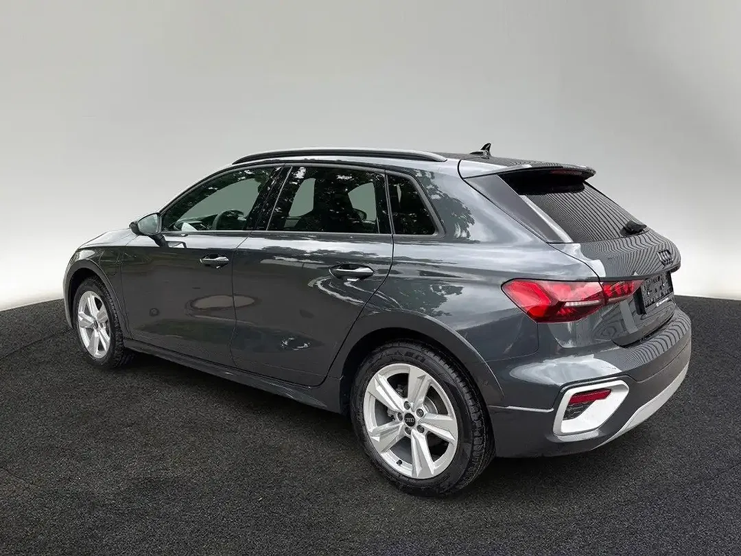 Audi A3 - Thumbnail 3