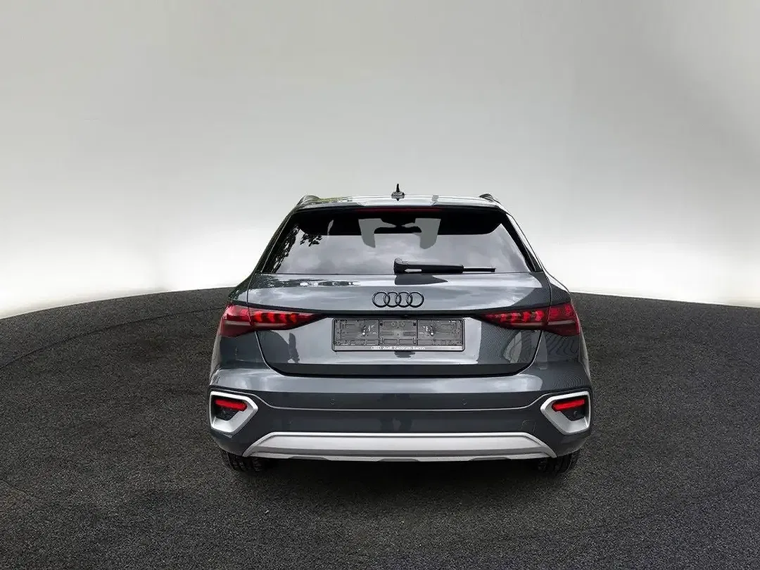 Audi A3 - Thumbnail 4