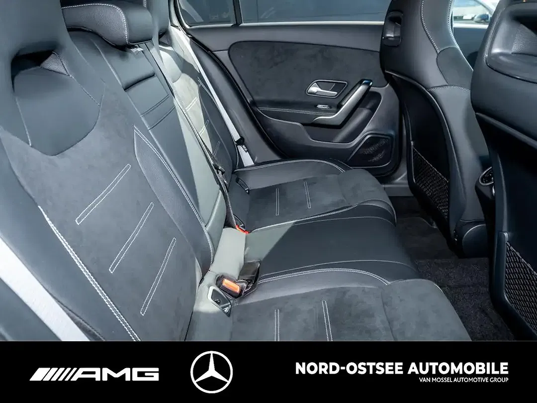 Mercedes-Benz A 200 - Thumbnail 11