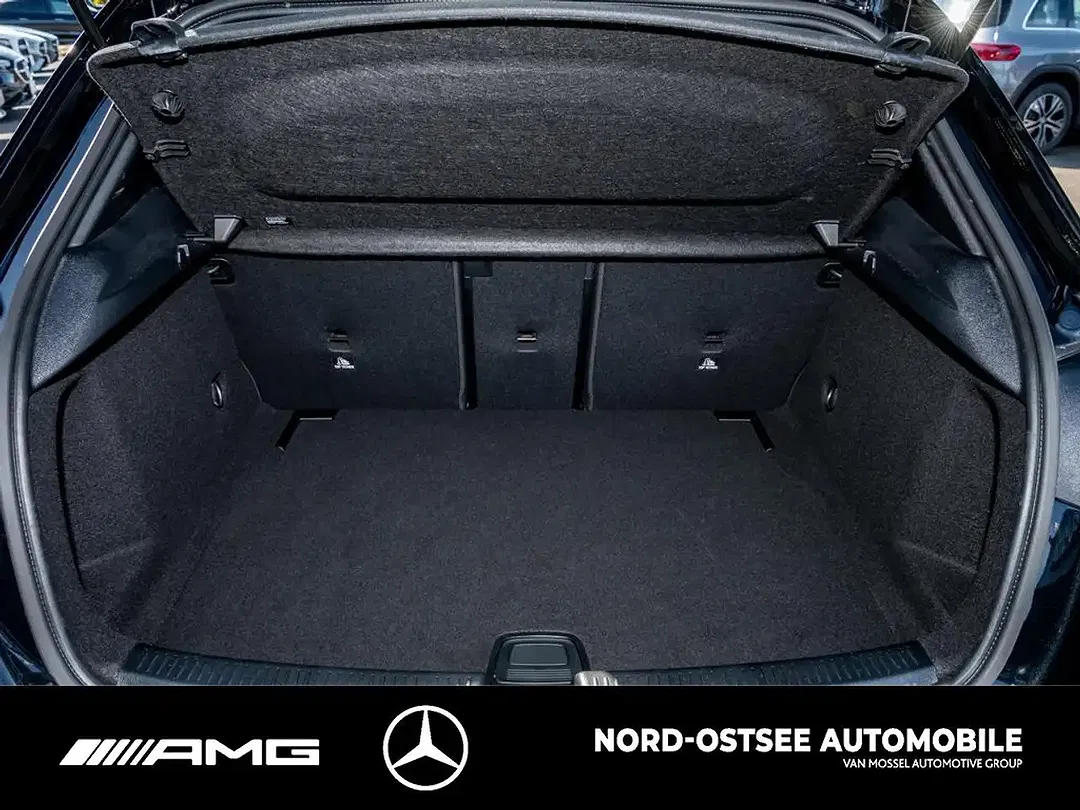 Mercedes-Benz A 200 - Thumbnail 14