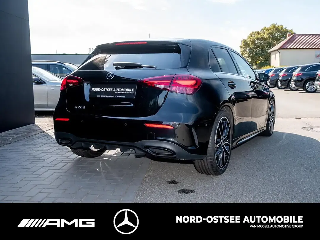 Mercedes-Benz A 200 - Thumbnail 4