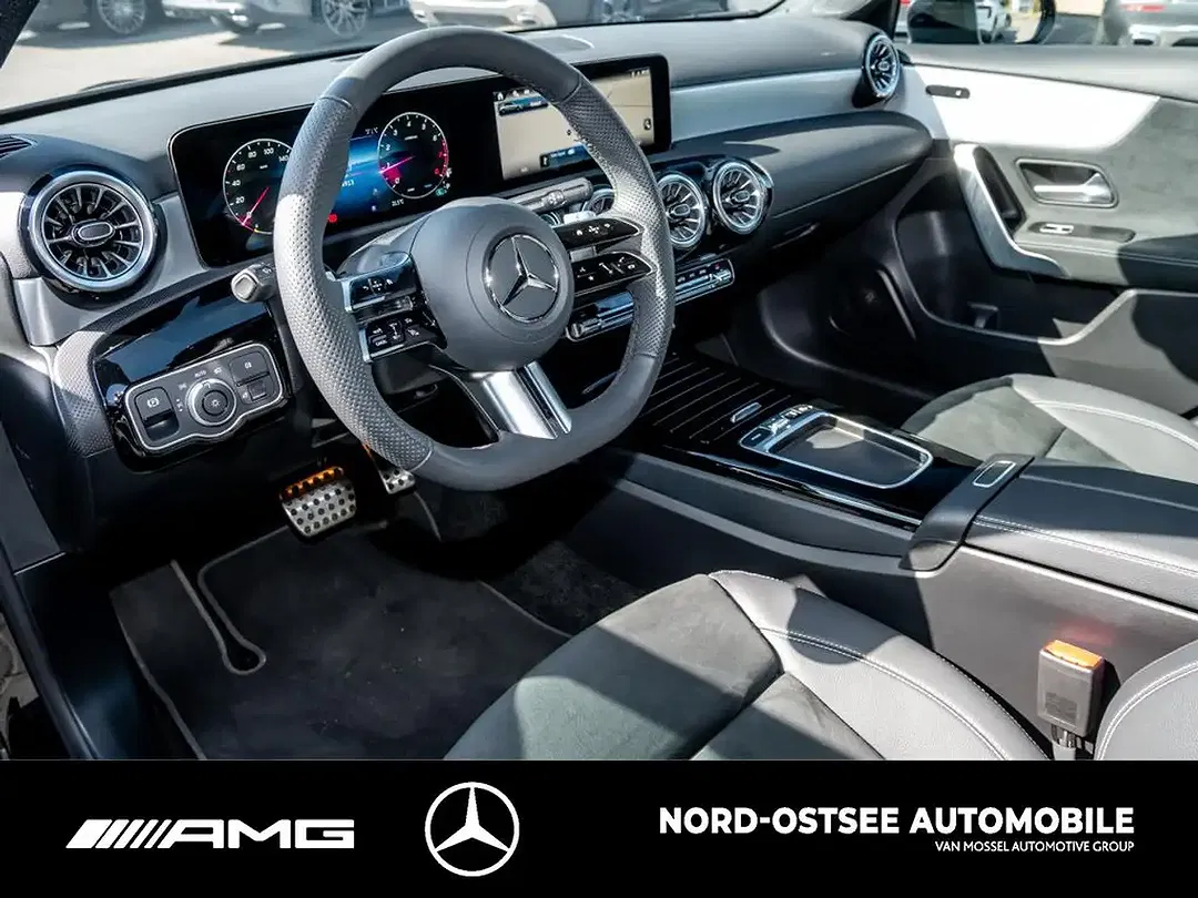 Mercedes-Benz A 200 - Thumbnail 7