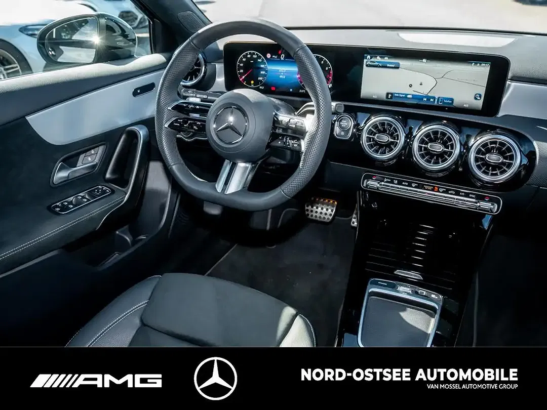 Mercedes-Benz A 200 - Thumbnail 8