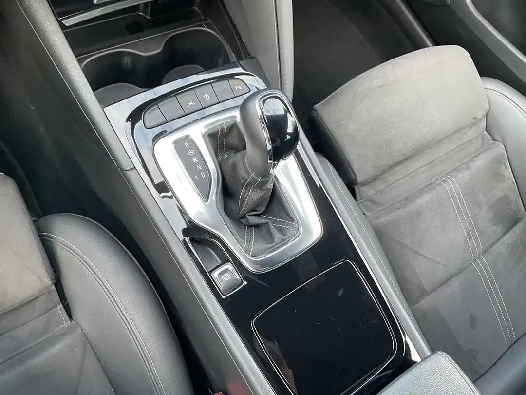 Opel Insignia - Thumbnail 13