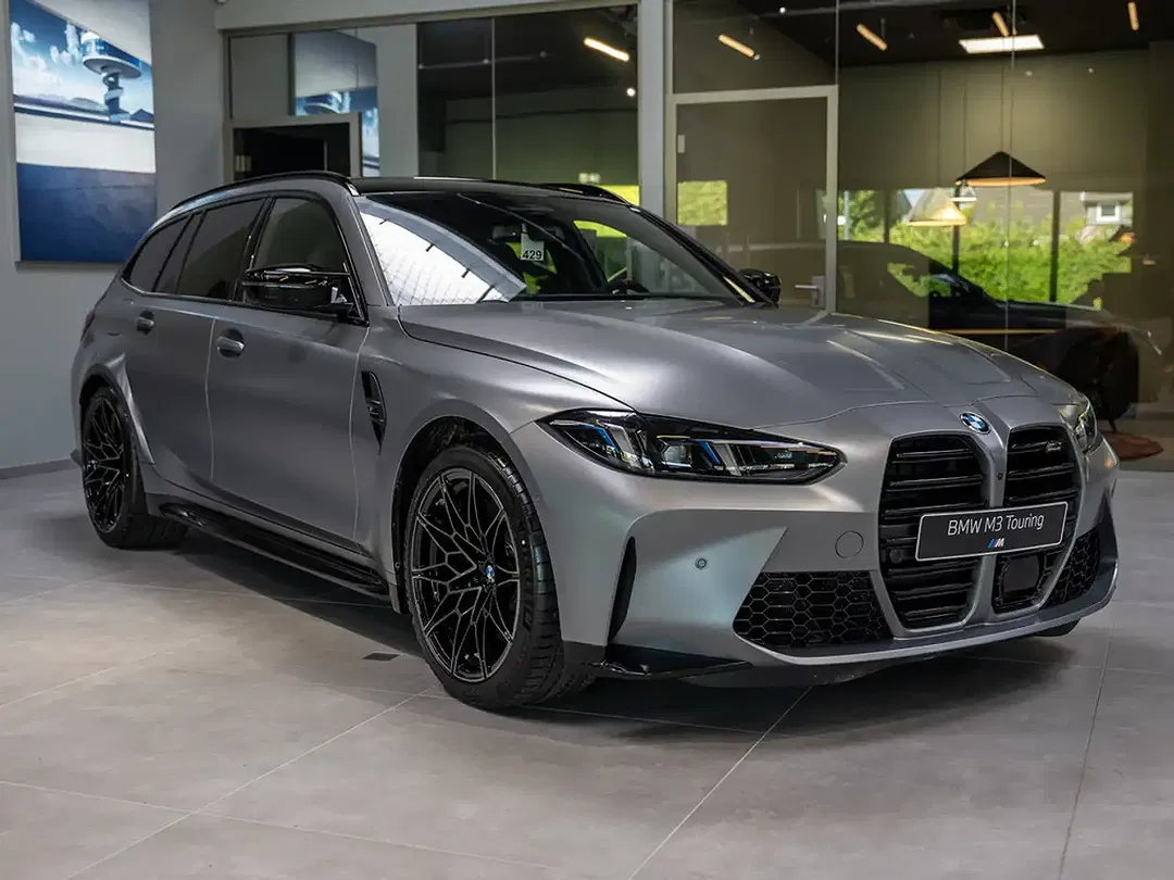 BMW M3 - Thumbnail 4