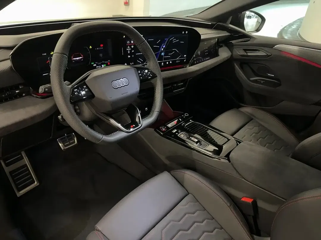 Audi S6 e-tron - Thumbnail 12
