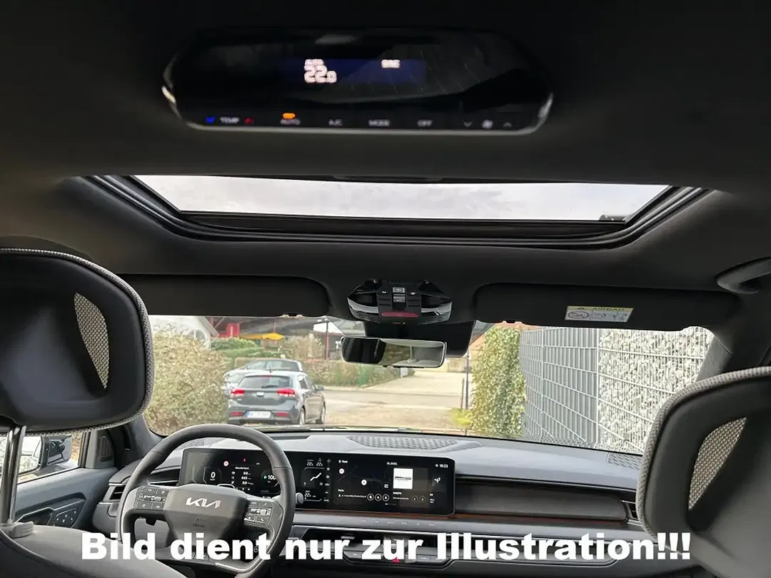 Kia EV9 - Thumbnail 10