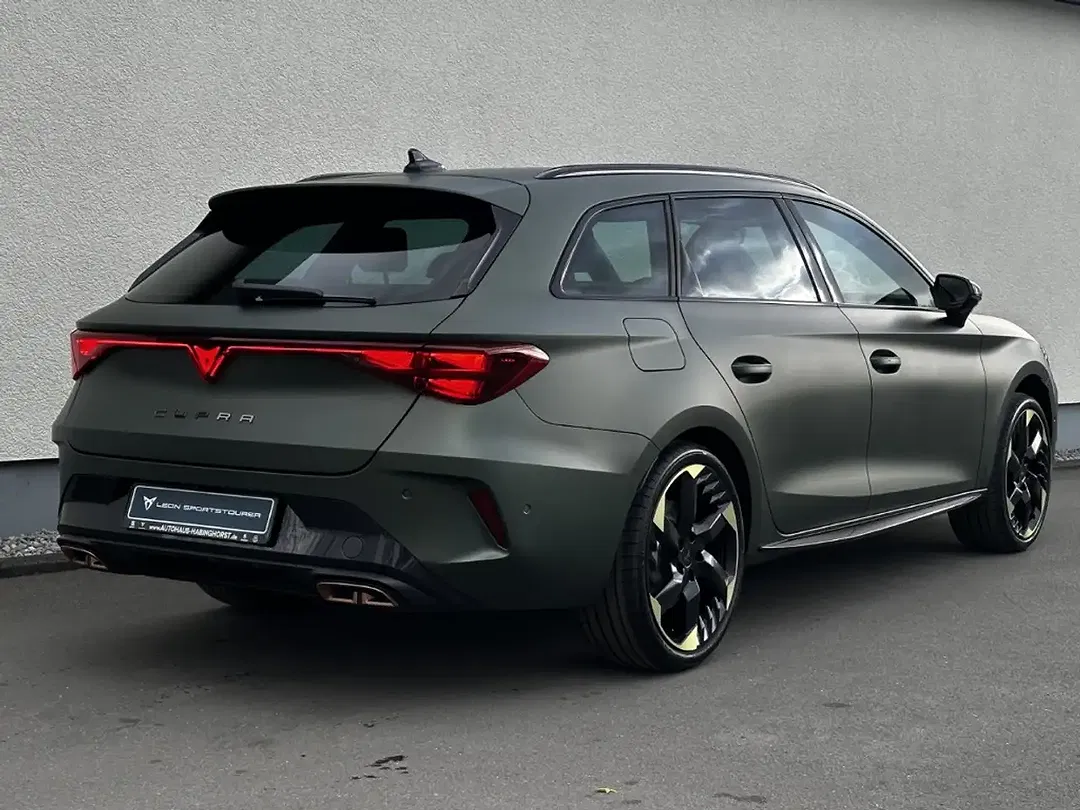 CUPRA Leon - Thumbnail 2