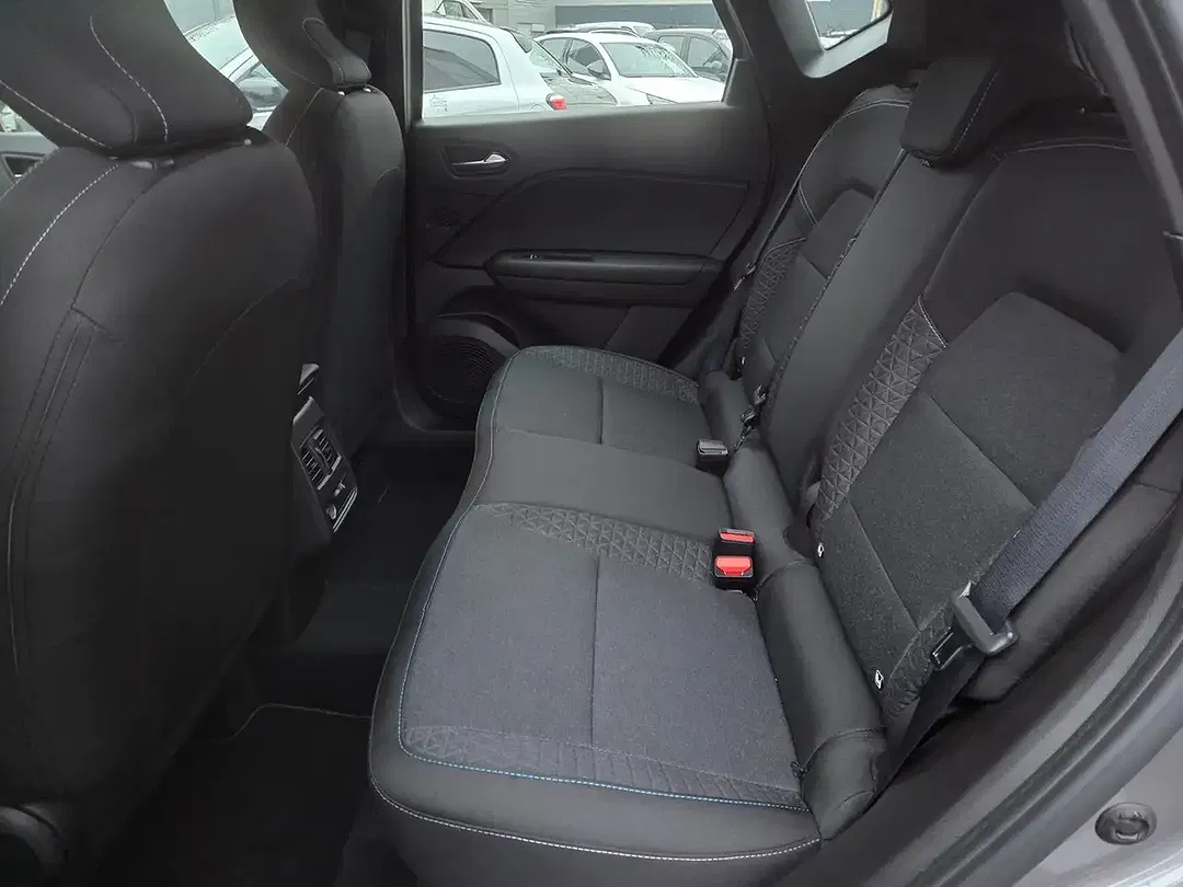 Mitsubishi ASX - Thumbnail 10