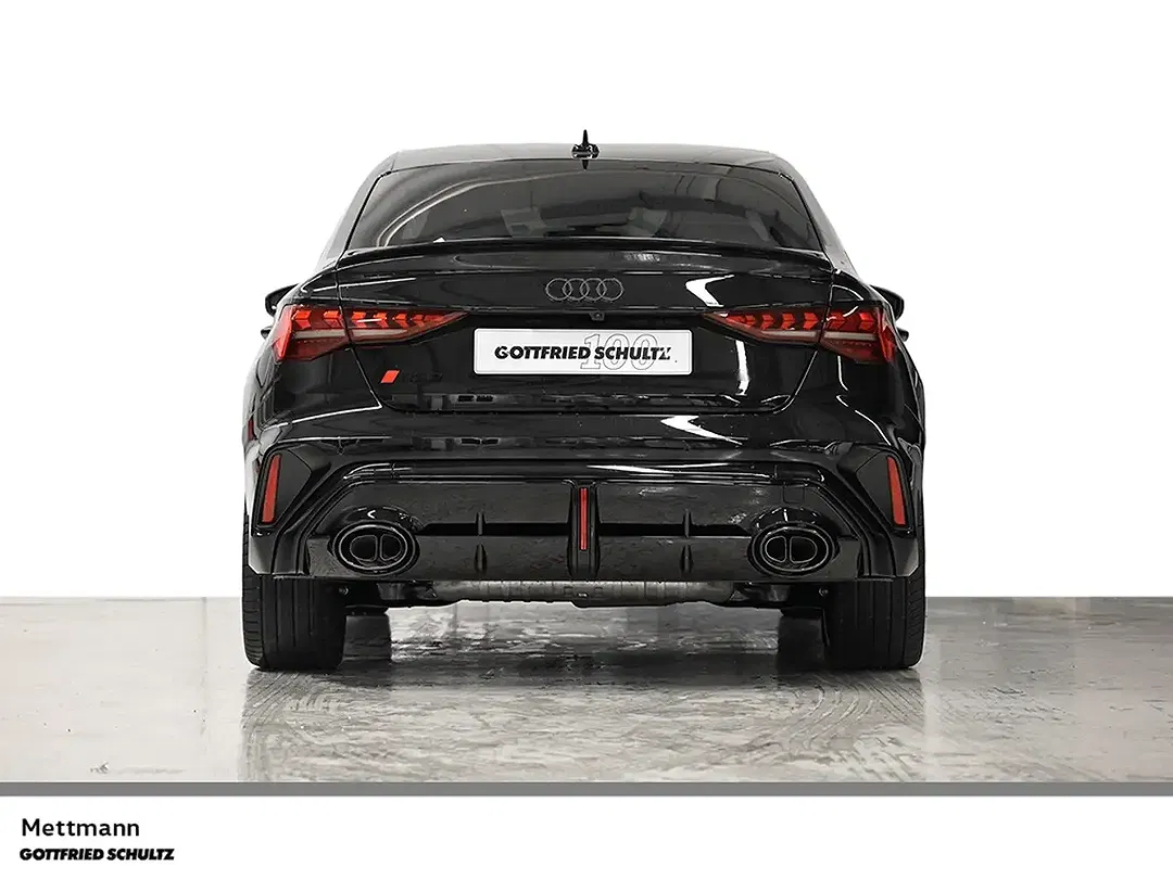 Audi RS3 - Thumbnail 4