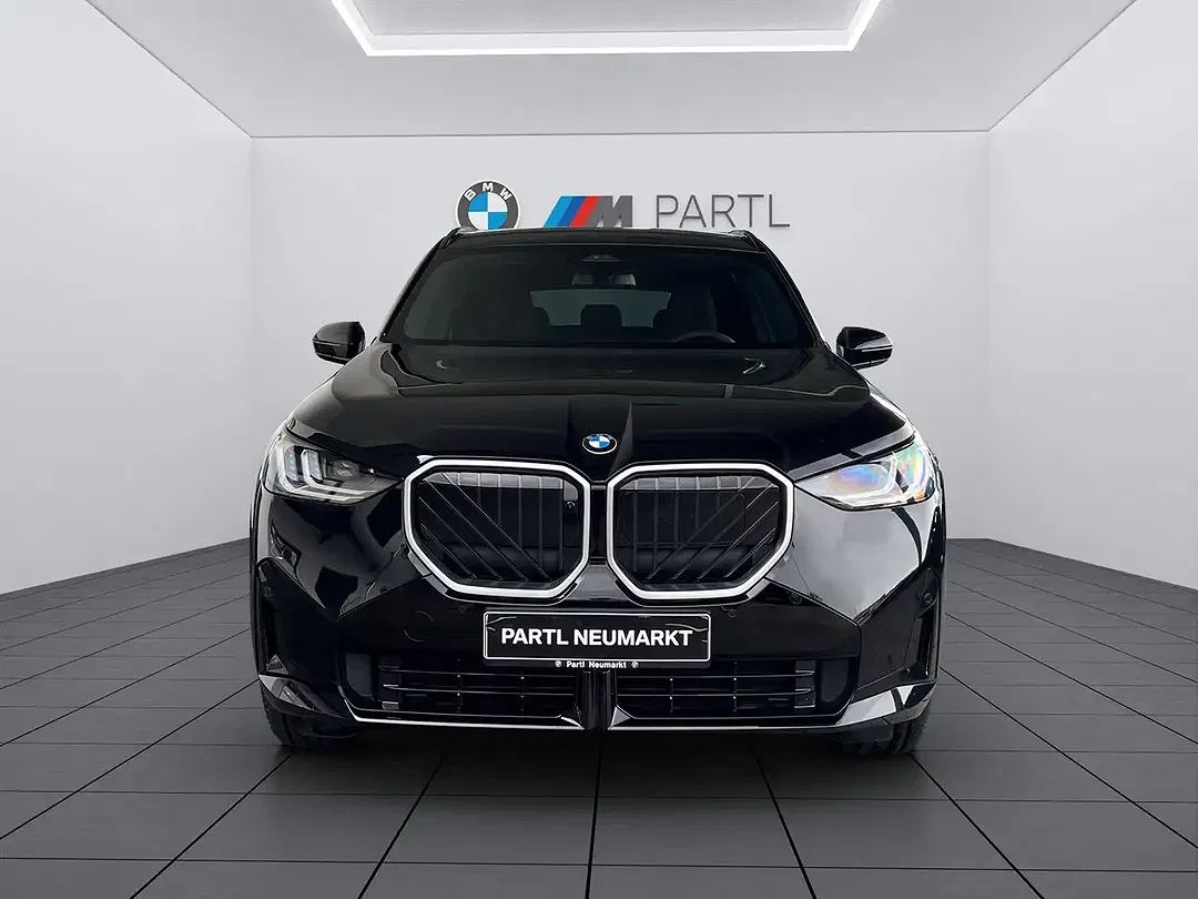BMW X3 - Thumbnail 2
