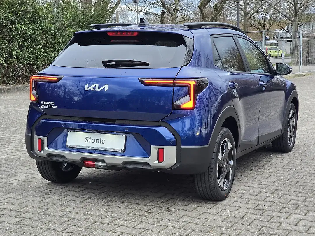 Kia Stonic - Thumbnail 5