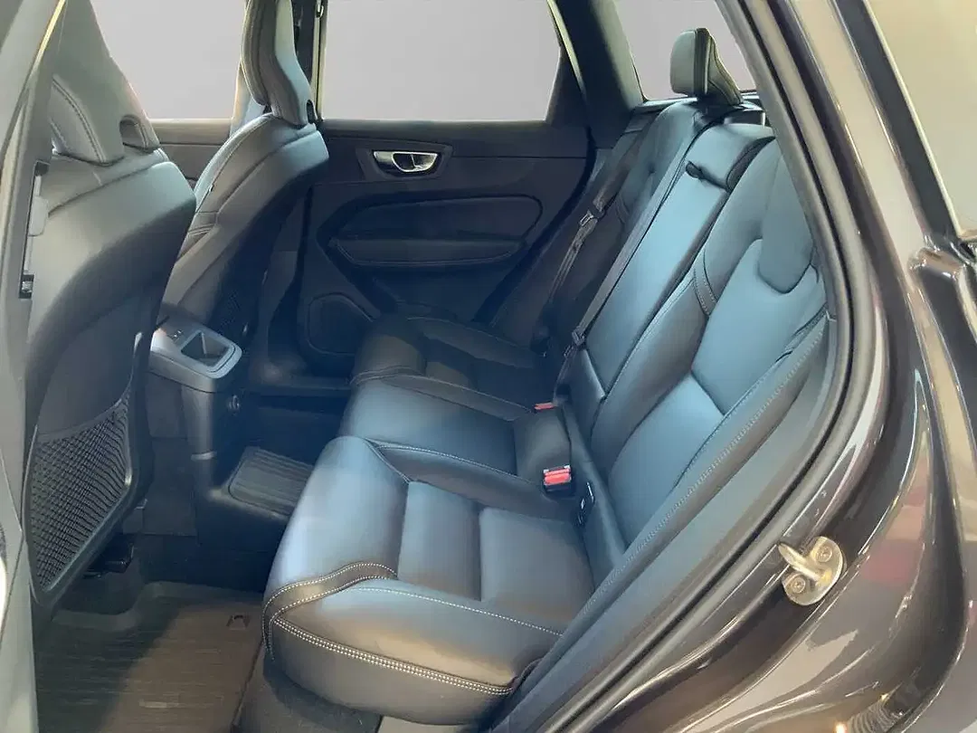 Volvo XC60 - Thumbnail 15