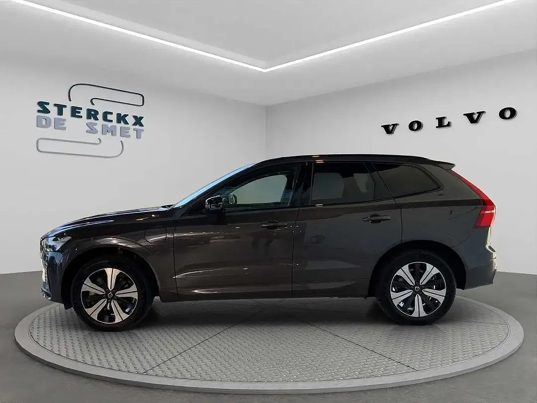 Volvo XC60 - Thumbnail 3