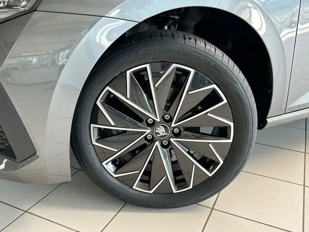 Skoda Scala - Thumbnail 11